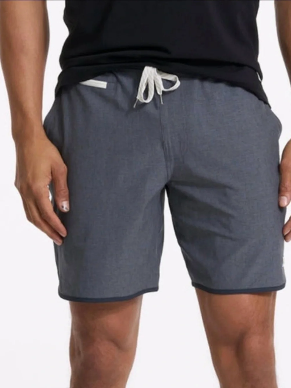 Vuori Men’s Bank Shorts Size M in Black
